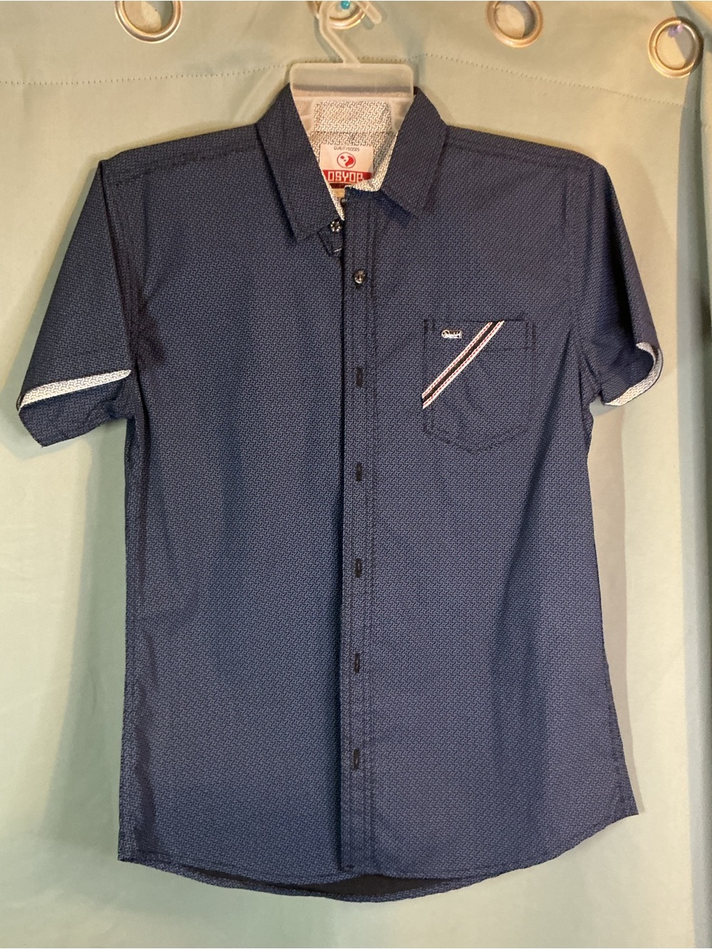 Casual Short-Sleeve Navy Button-Down Shirt with Pocket Trim
